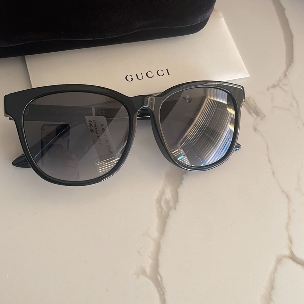 GUCCI 57mm Square Sunglasses - Picture 2 of 9